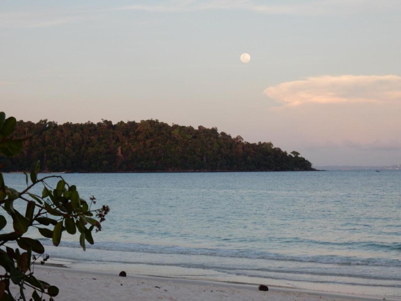 Sandbank Restaurant & Camping Koh Rong Kaoh Touch Luaran gambar