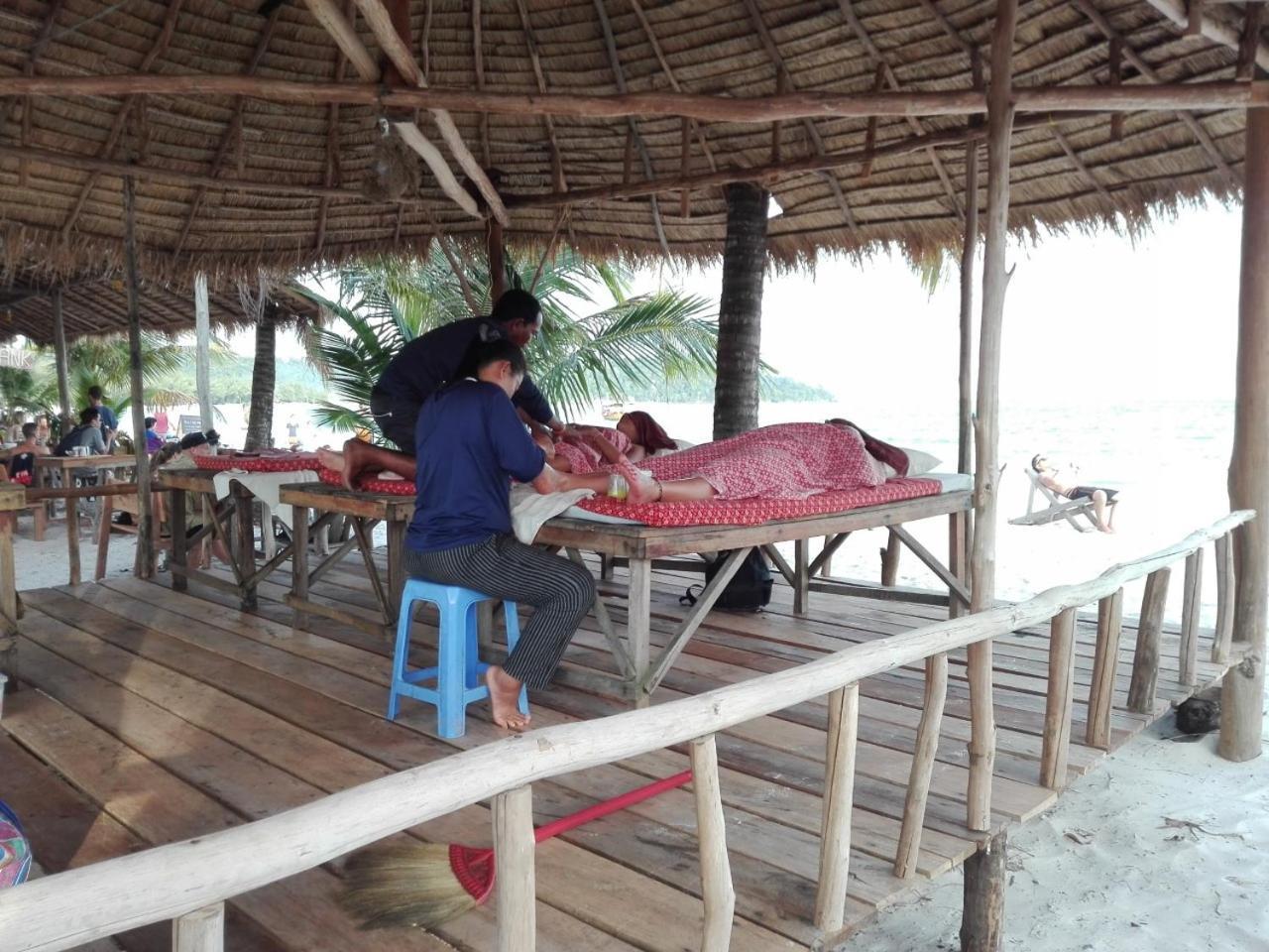 Sandbank Restaurant & Camping Koh Rong Kaoh Touch Luaran gambar