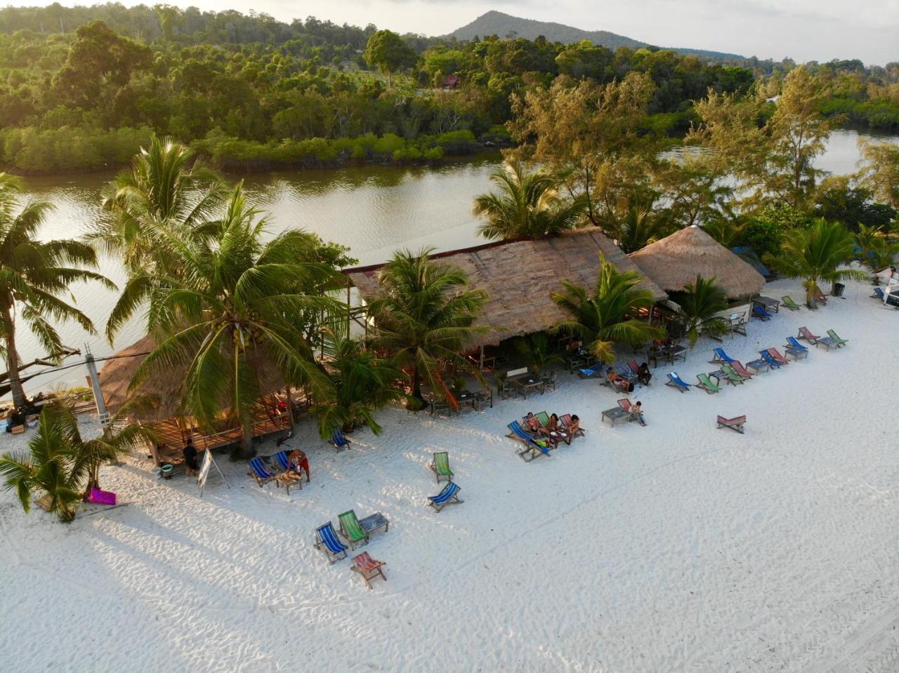 Sandbank Restaurant & Camping Koh Rong Kaoh Touch Luaran gambar