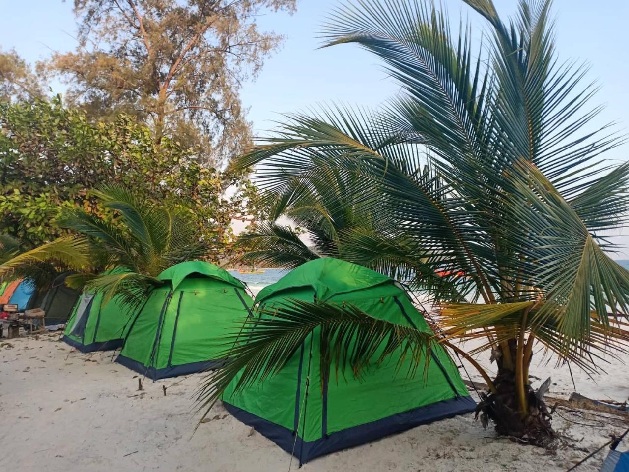 Sandbank Restaurant & Camping Koh Rong Kaoh Touch Luaran gambar