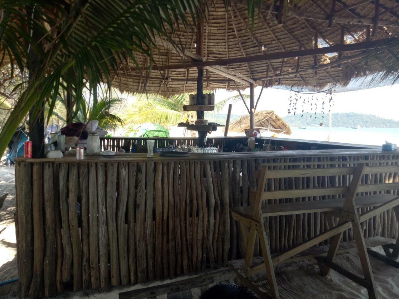 Sandbank Restaurant & Camping Koh Rong Kaoh Touch Luaran gambar