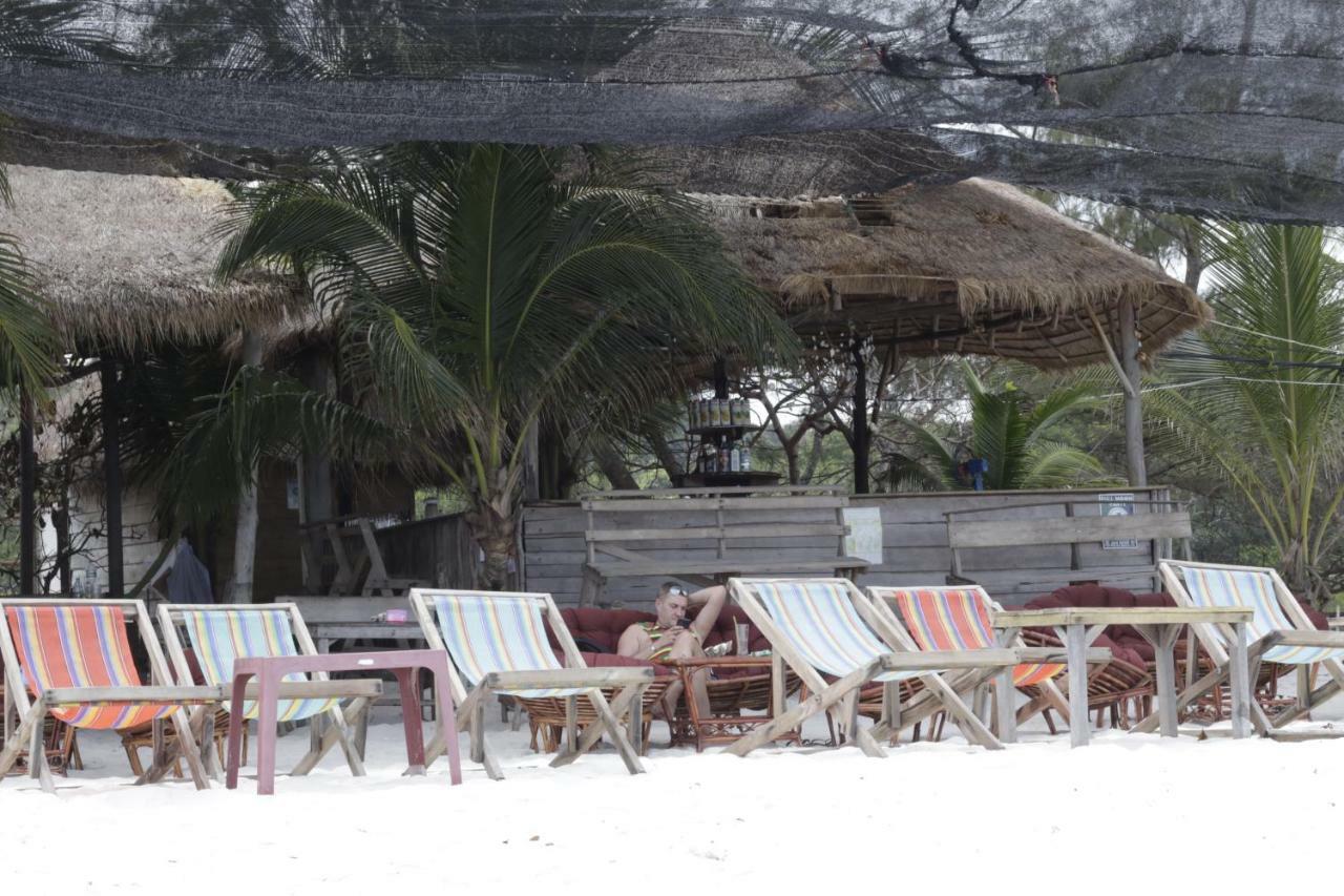 Sandbank Restaurant & Camping Koh Rong Kaoh Touch Luaran gambar