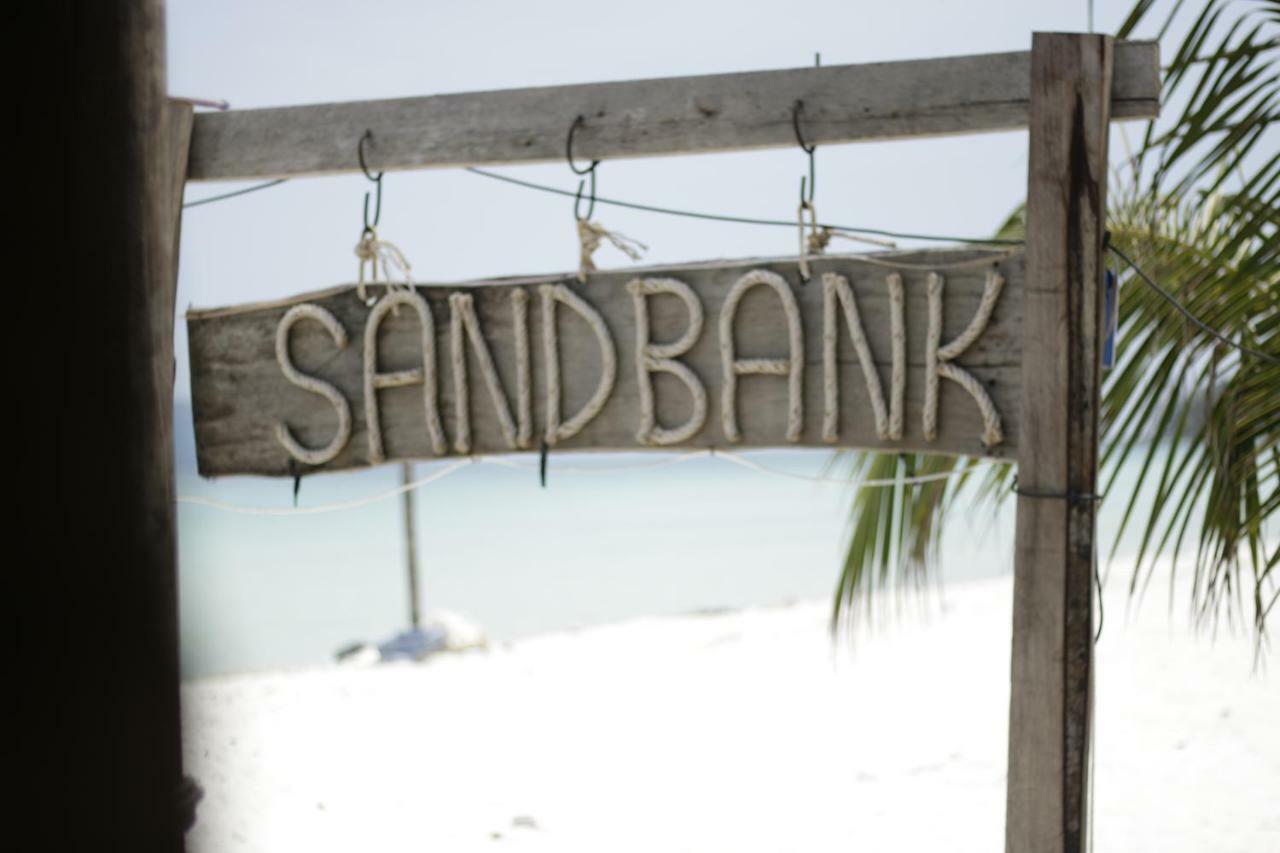 Sandbank Restaurant & Camping Koh Rong Kaoh Touch Luaran gambar